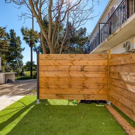 Apartamento Studio Poussan