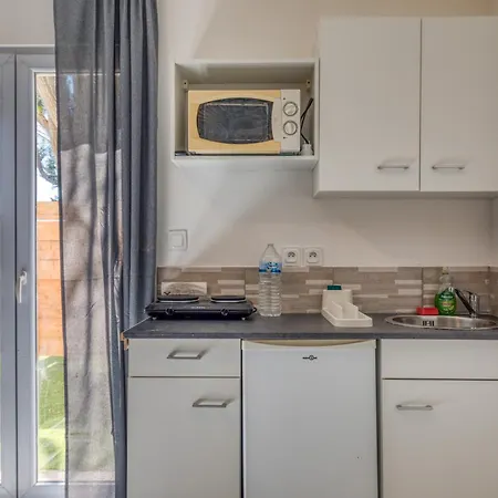 Apartment Studio Poussan *